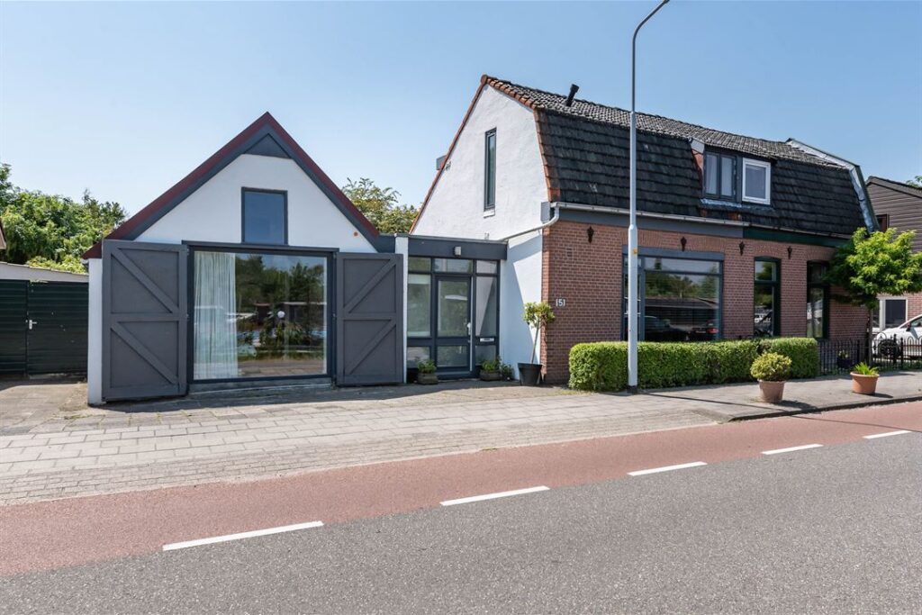 Foto Nieuwemeerdijk 151
